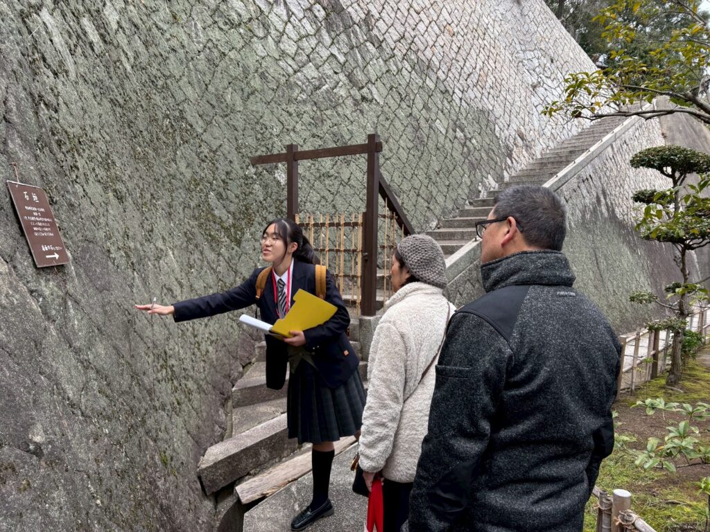 児島観光ガイド協会
高校生ボランティア
ユースガイド
野崎家